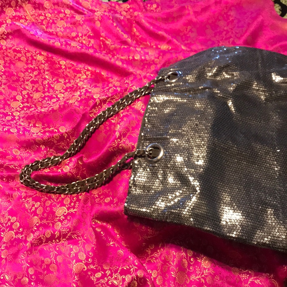 Purse - Picture 2 of 2